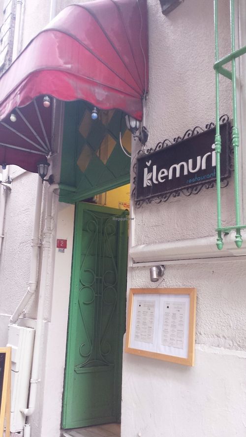 How it looks on the outside, you can also check out the menu here at Loksandra Coffee in Istanbul