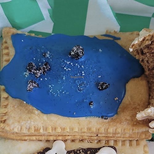 Blueberry Astrotart  at Cosmic Bakery  in Upland