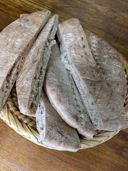 Brot at Rashcook Falafel in Frankfurt