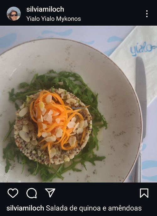 Salada de quinoa at Yialos Beach Restaurant in Paphos