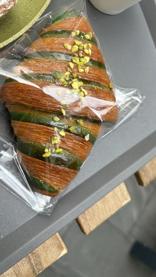 Pistachio croissantt  at Te Cor Gentil テコールジャンティー in Tokyo