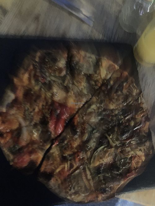 Bad photo but nice vegan Pizza!  at Burhouse in Benicarlo