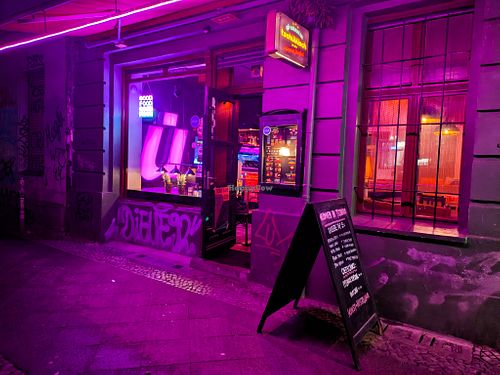 Outside of Cafe Tschüsch at tschüüüsch - Vriends & Cosy Comfort Food in Berlin