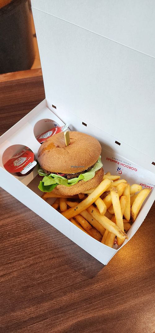 beet burger at Gordon Ramsay Food Market in Cherokee