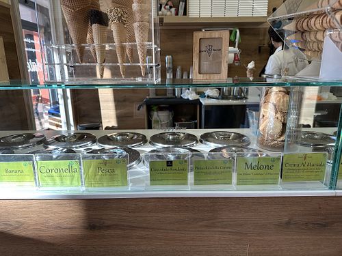   at La Corona Gelateria Naturale in Rome