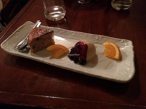 Daily special cake (citrus and nut) with ice cream (vanilla) at Matsuontoko Cafe in Kyoto
