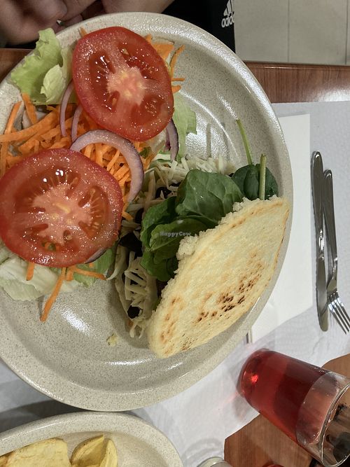 Combo de arepa con acompañante y bebida €3.50  at Café Montalegre in Braga