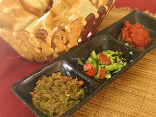 Vegan appetizers (free) at Les Arcades in Tozeur