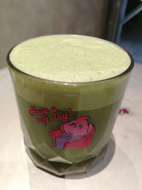 Matcha iced latte with oat milk at Ice Gyaru - 霜淇淋專門店 in Taipei