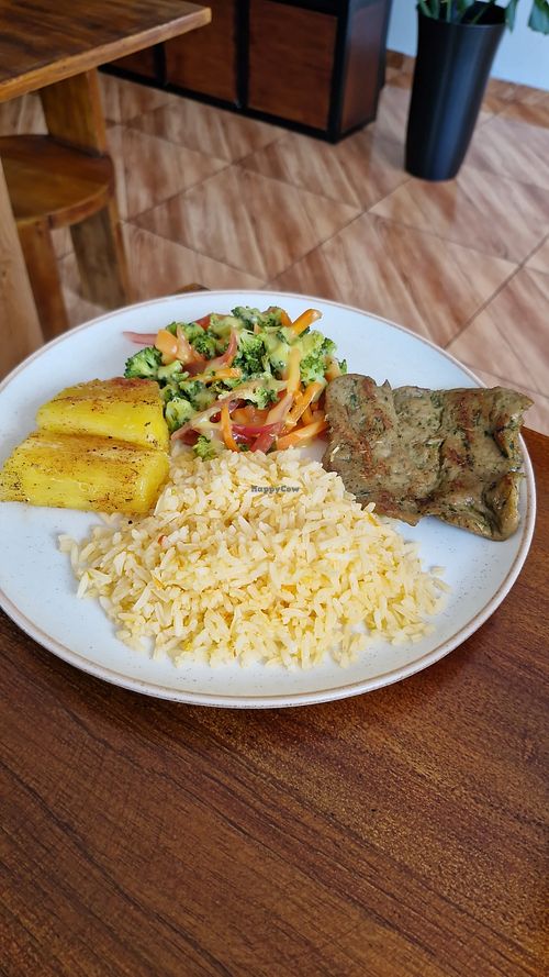 Un delicioso menú vegano at Hortensia in Pasto