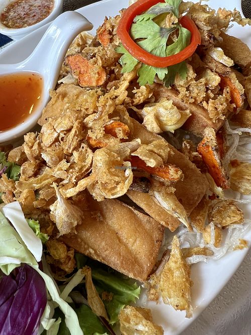   at Ruan Mae Lui Vegetarian เรือนแม่หลุยมังสวิรัติ in Bangkok