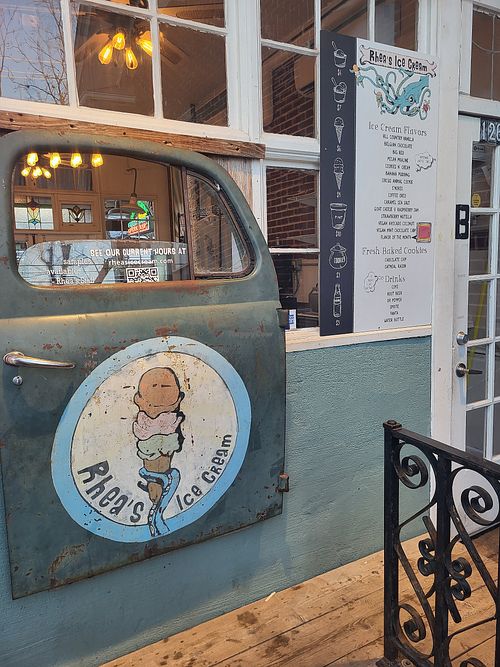  at Rhea's Ice Cream in New Braunfels