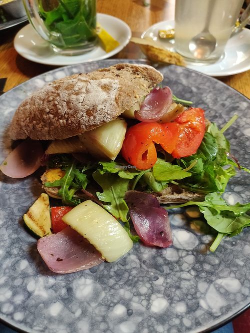 Humus with grilled vegetables at Pakhuis Leiden in Leiden