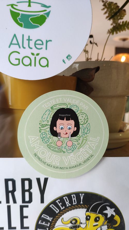 Vegan organization sticker in the entrance window. "Tested and validated by Plant-Based Love" at Chez Albert in La Rochelle