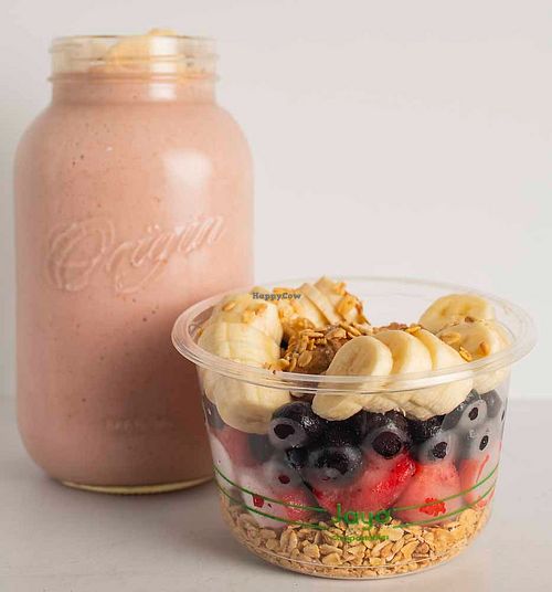 Breakfast on the Go at Main Squeeze in Santa Monica