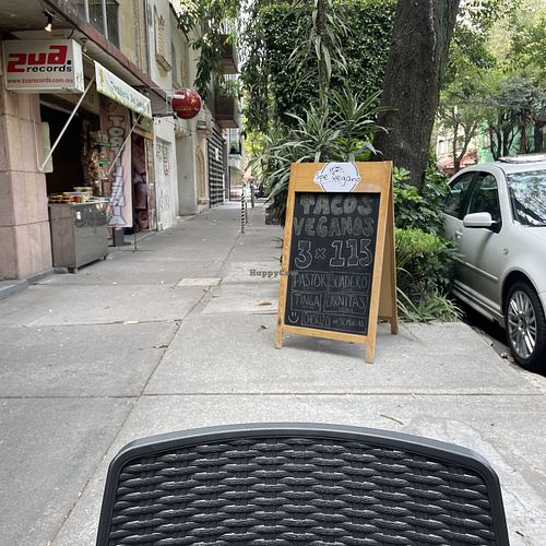 Taco offer  at Soe Vegano in Mexico City