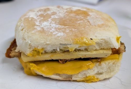 Vegan breakfast sammie at Fulcrum Coffee in Seattle