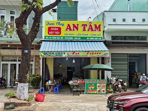 Restaurant at AN TÂM in Pleiku