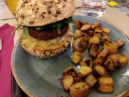 B.osco con patate arrosto at Mediceo Burgers, Birre e Brace in Pisa