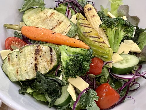 Create your own salad  at Salad Factory - The Promenade in Bangkok