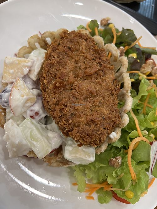 Plant-based crab saladd  at Salad Factory - The Promenade in Bangkok