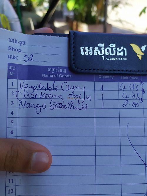 Good prices and good size portions at SnaDai Café in Phnom Penh