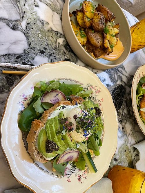  at Le Colibri in Amiens