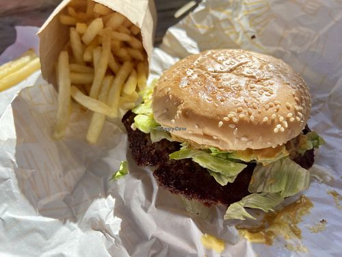 "Tree Hugger" vegan burger. Comes with the Impossible patty and delicious sauce.   at Burger Club in Wanaka