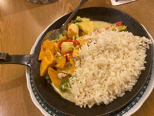 Vegane Reispfanne mit Süßkartoffeln in Kokosmilch  at Waldgaststätte Eckernworth in Walsrode