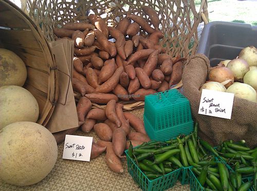 Farmer's Market produce at Hawthorne Del Aire Farmers Market in Hawthorne