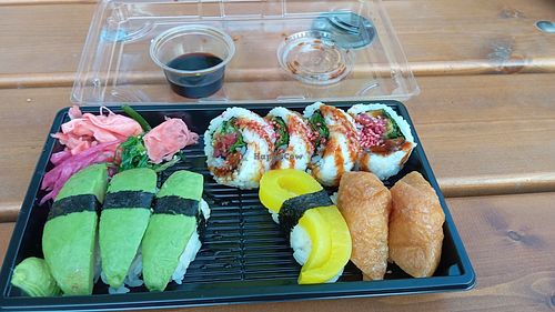 Bug vegetarisk sushi rolls at Sushi Spot in Stockholm