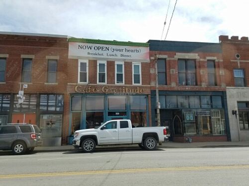 outside at Cafe Gratitude in Kansas City