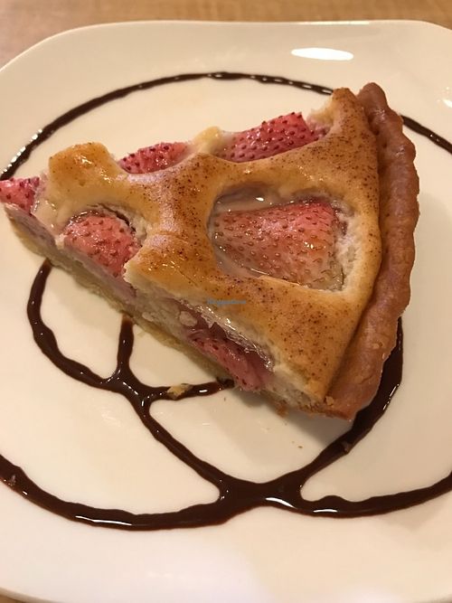 Strowberry tart at Morpho Cafe in Kyoto