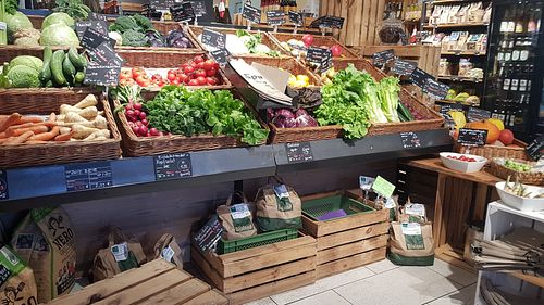Leckeres Bio-Obst at Herzstück Horgau eG in Horgau
