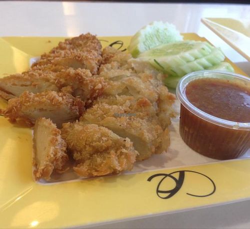 vegan chicken  at Talalask - Central World Mall in Bangkok
