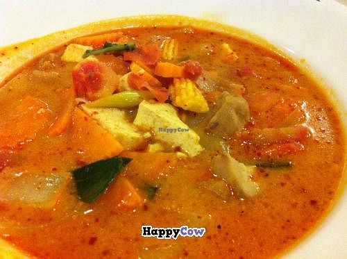 Tom kha tofu soup at Big PAPA - MBK in Bangkok