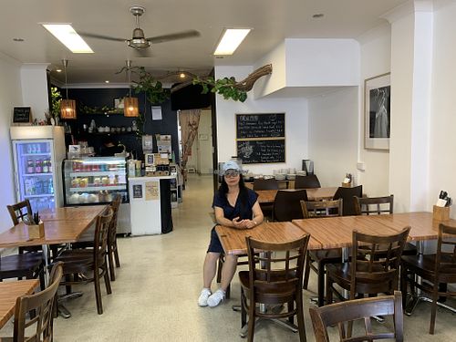 internal seating   at Kuan Yin Tea House in Southport