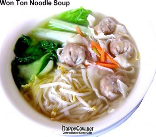 wonton noodle at Kuan Yin Tea House in Southport