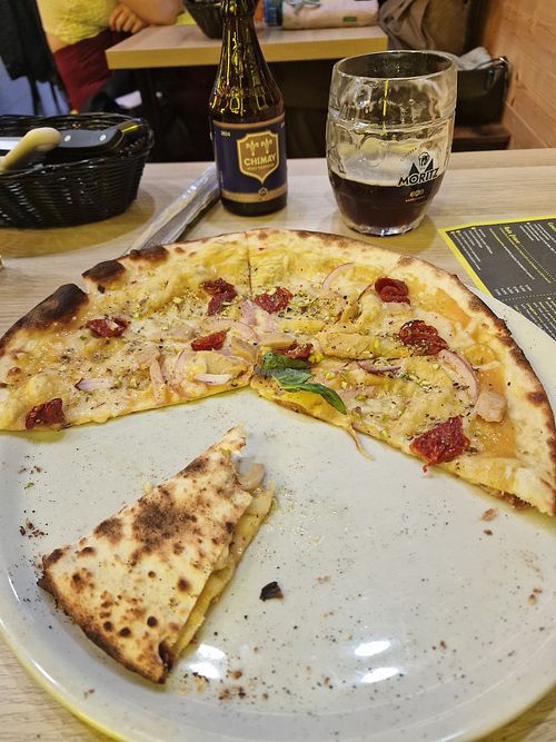 Pumpkin base vegan with vegan chicken yum at El Petit Obrador in Girona