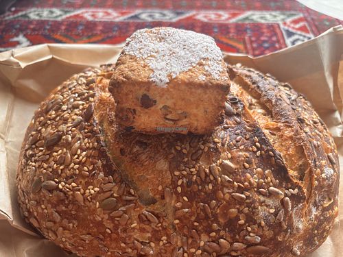 Vegan scone and sourdough with four seeds   at Brød in Tokyo