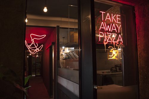 Barcelona's original and only 100% Vegan Neopolitan pizzeria  at El Vato Loco in Barcelona