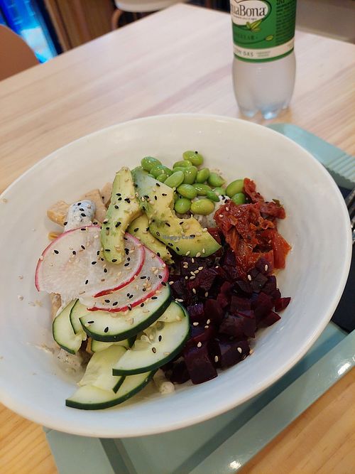 Poké with 2x Heura pb chickn at Healthy Poke in Malaga