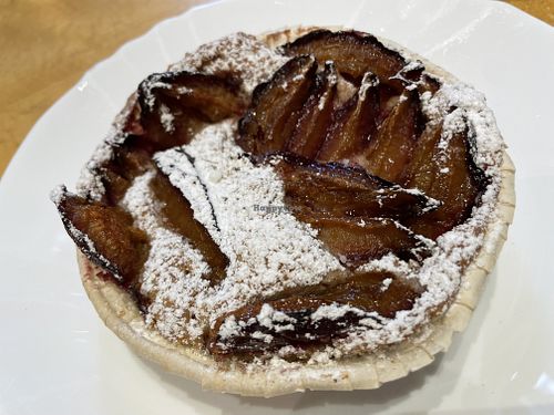 plum cake 💞 at Cassius Garten in Bonn