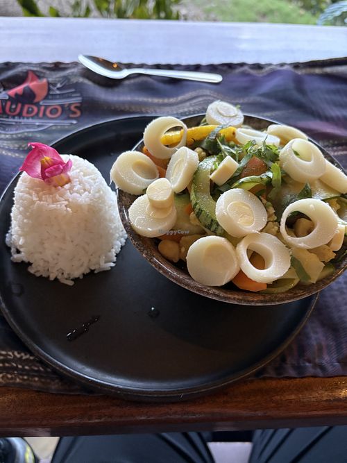 Vegan curry  at Claudio's Grill in Drake Bay