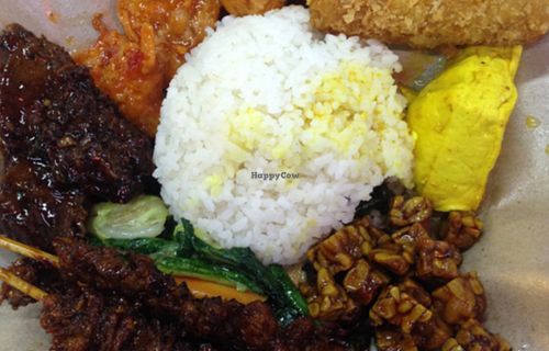 very delicious selection from the buffet at Kehidupan Tidak Pernah Berakhir in Bandung