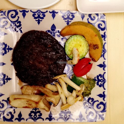  at Loving Hut - Hairlatte in Busan