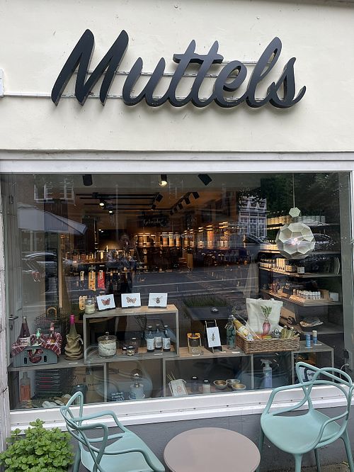   at Muttels - Maria-Louisen-Strasse in Hamburg