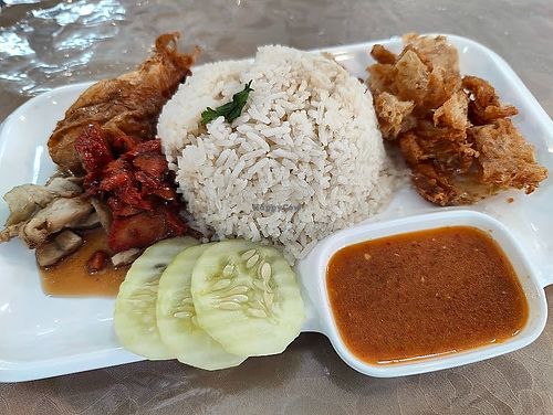 chicken rice  at Delicious Vegetarian 美味素食馆 in Seremban