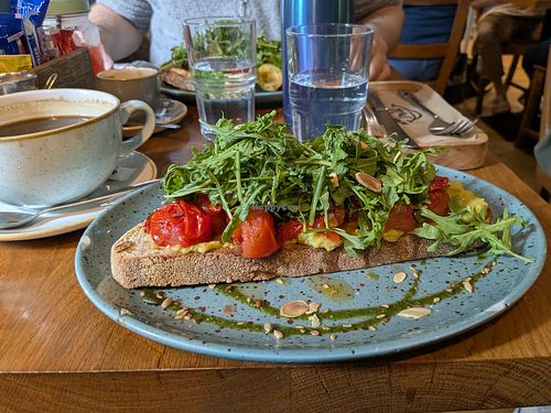 Avo Toast (vegan) at Esquires in Limerick