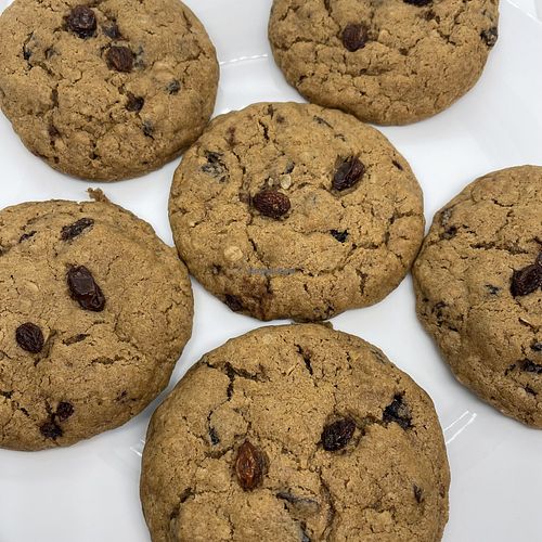 Oatmeal raisin cookies  at Britt Bakes in San Mateo